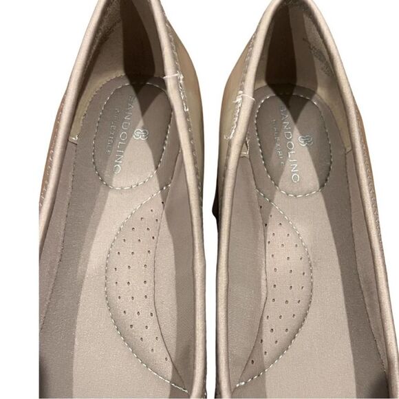 Bandolino patent leather taupe wedge size 5.5 - Picture 8 of 8